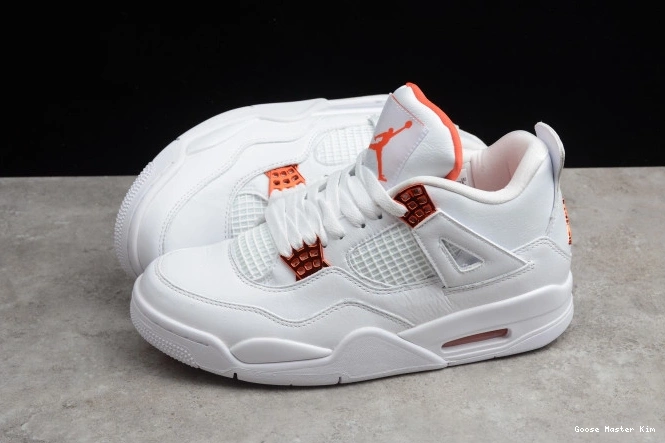 Air OrangeCT8527-118 4 Team Jordan 0615